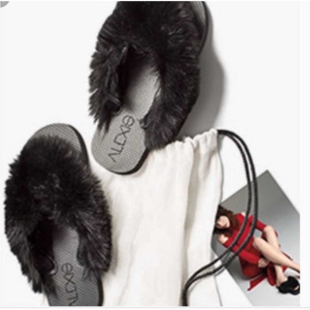 Alexis Faux Fur Slippers New